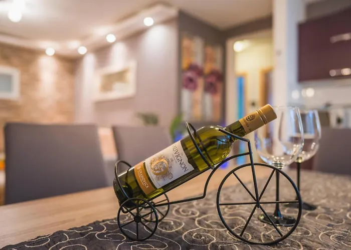 Mimi Munida 128g Apartmán